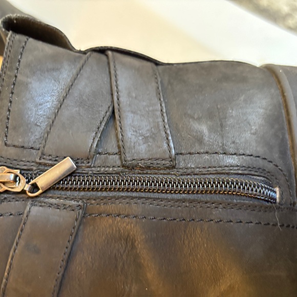 Clarks Black Leather Ankle Boots with Buckle Detail Women’s 7E Goth Grunge 90s - Picture 5 of 7